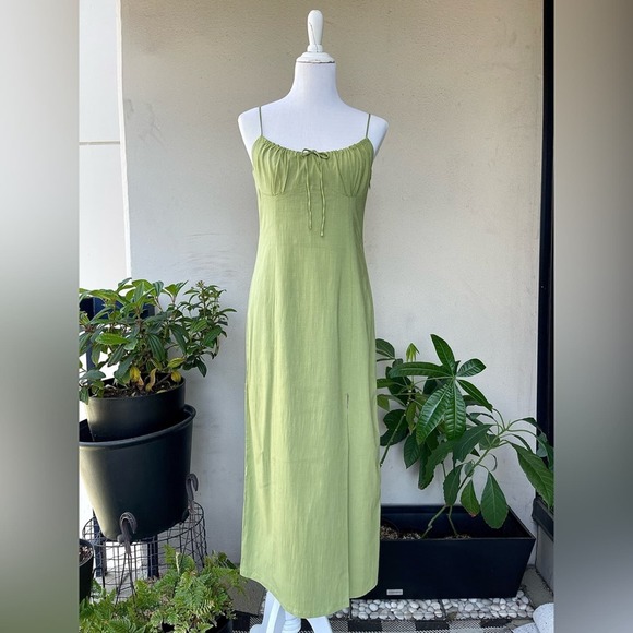 Zara Dresses & Skirts - Zara Bustier Feminine Romantic Sleeveless Midi Dress in Green, Size Large